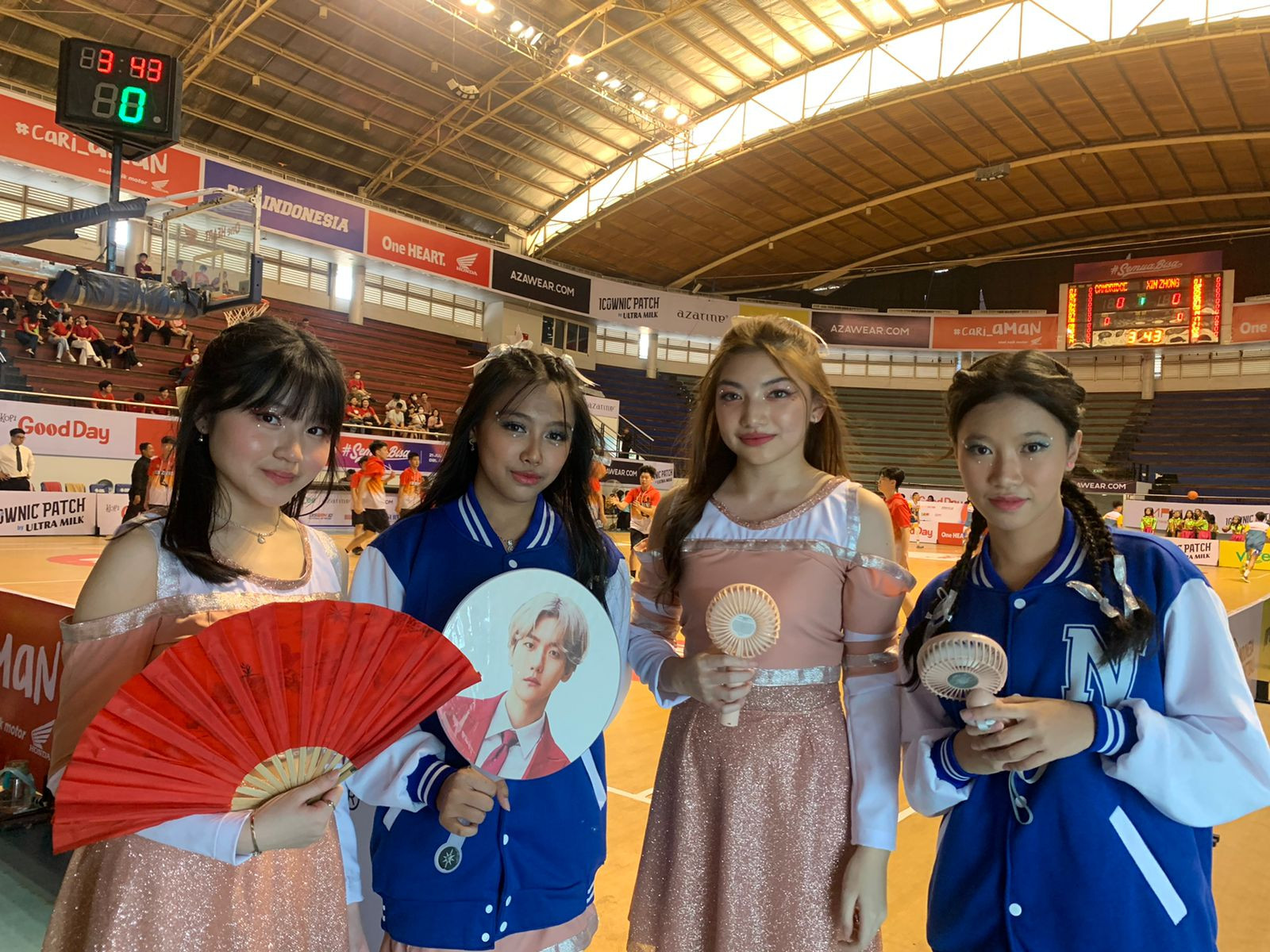 Ada Yang Buka Warung Ini Daftar 7 Starter Pack Tim Dance DBL Surabaya